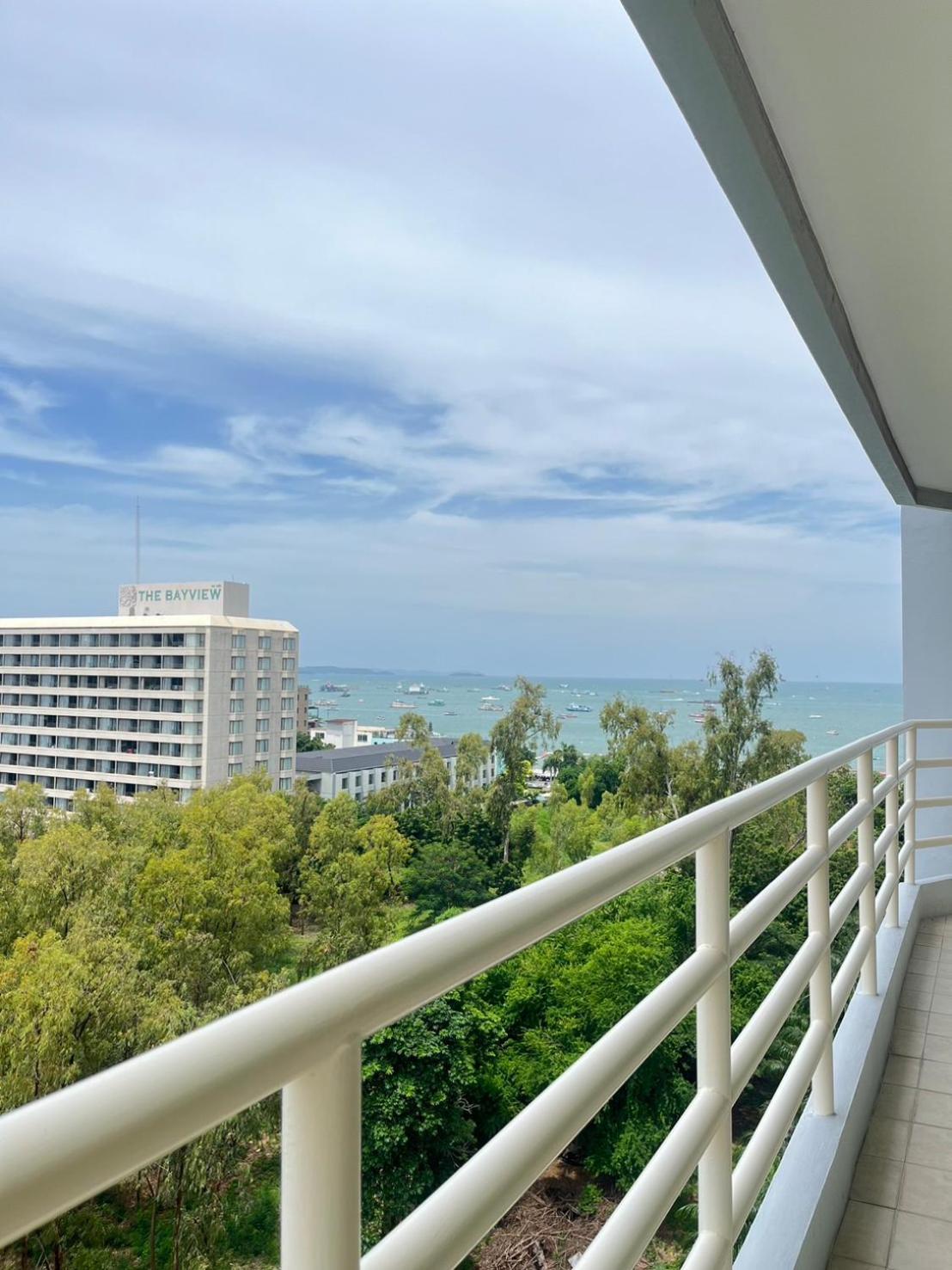Joy Shop At View Talay 6 Pattaya Exterior foto